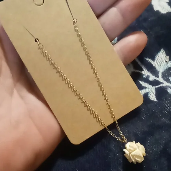 Vintage Gold 1/20 Gf 12k Necklace with Cream Rose Pendant. 20 In Long - Picture 6 of 9